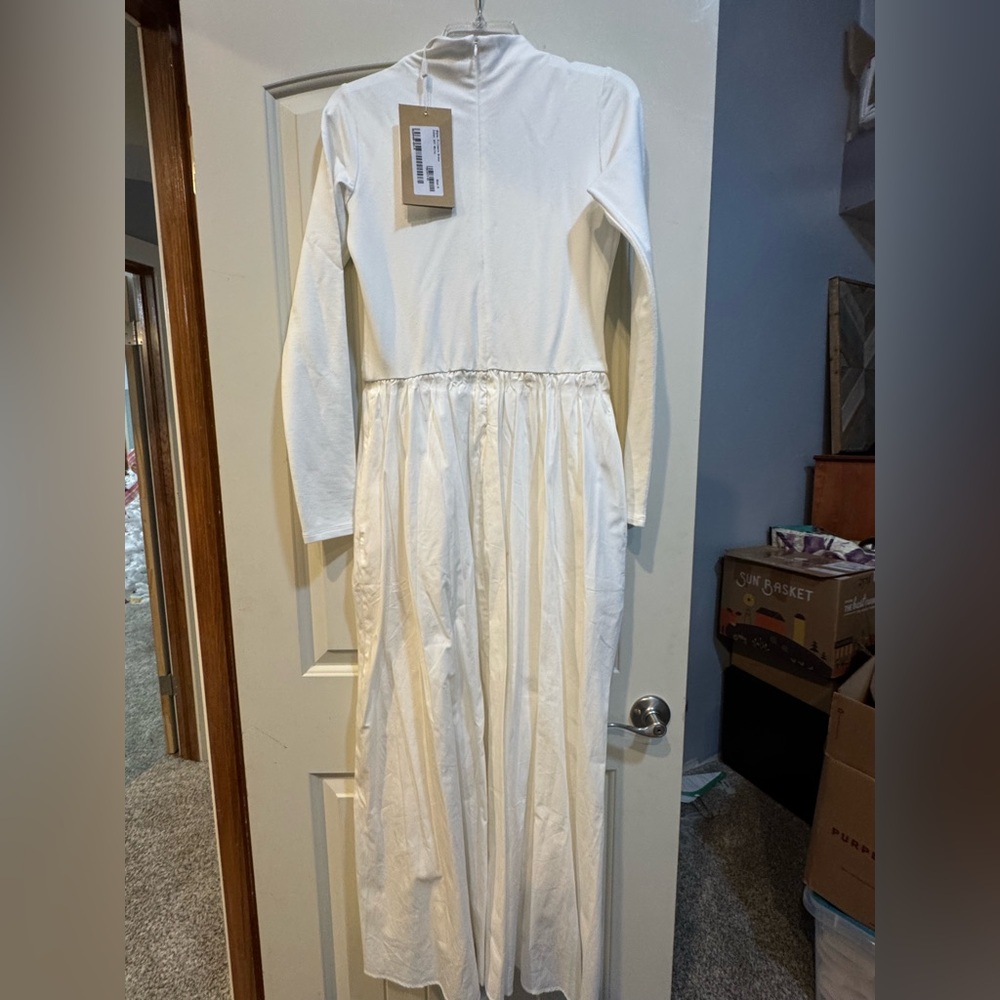 Marcella NYC Long Sleeve Maxi Dress Off White - Picture 4 of 5
